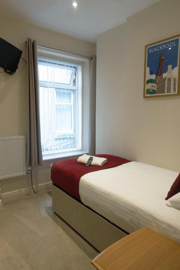 The Kings Cross Hotel Blackpool Zewnętrze zdjęcie